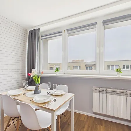 Apartment Sea Breeze Rybaki 23 By Solarento *