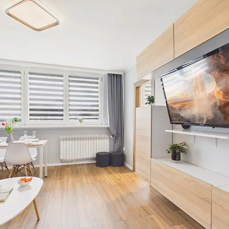 Apartment Sea Breeze Rybaki 23 By Solarento
